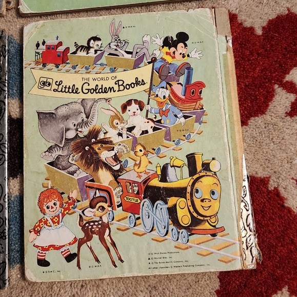 7 Golden book bundle - Picture 11 of 11
